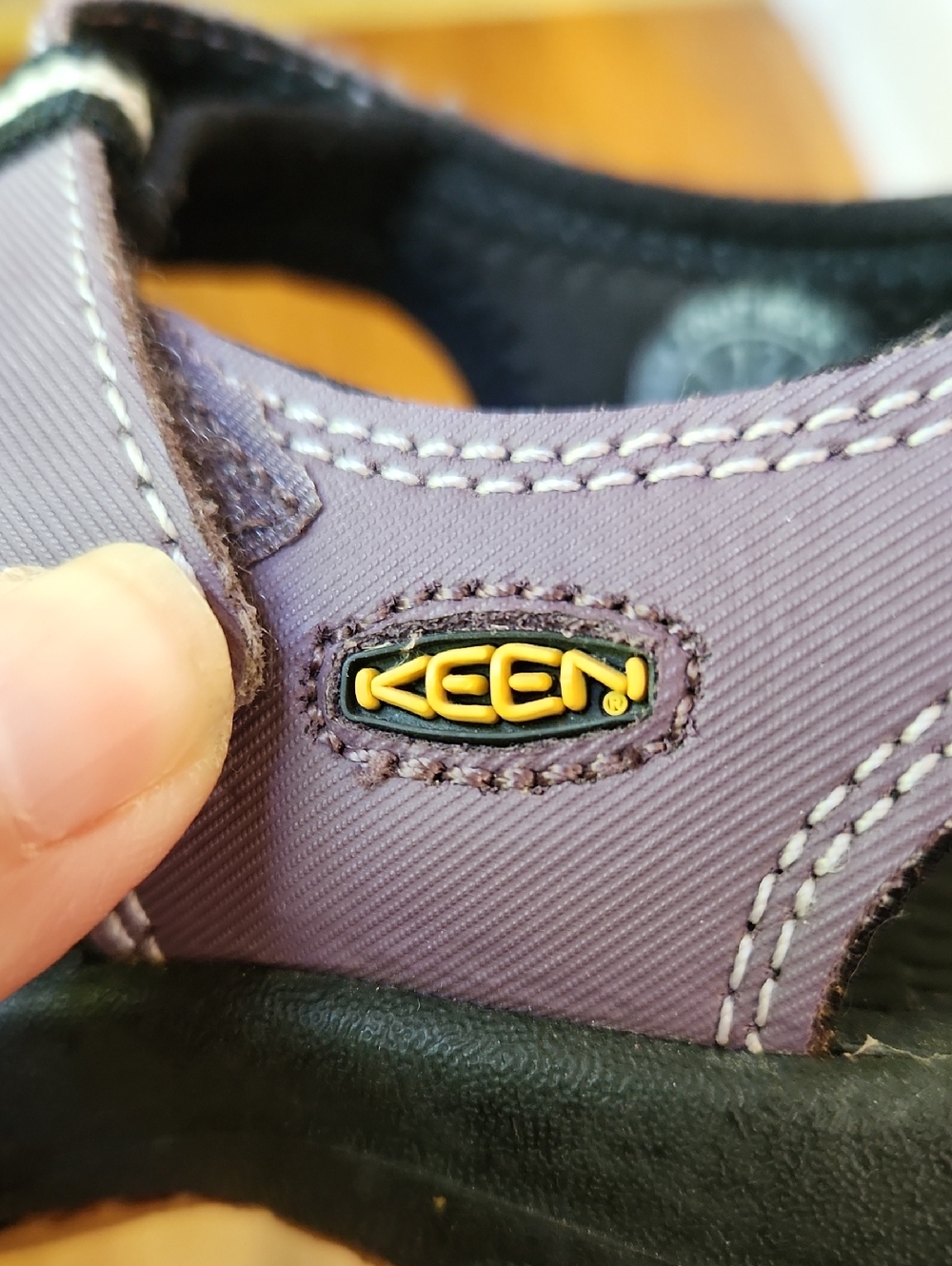 KEEN Kids Purple and Black Adventure Sandals Childrens Size 12 - Picture 9 of 11